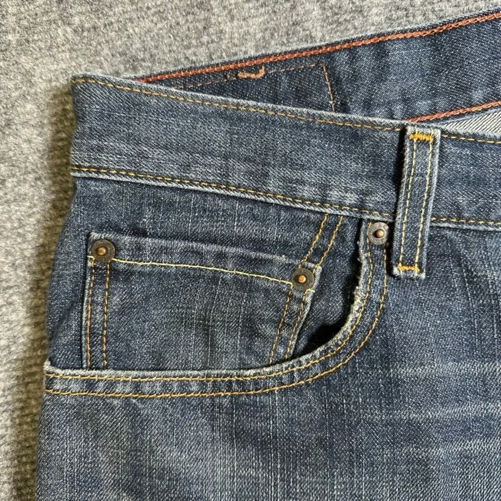 Levis 559 Relaxed Straight Jeans Mens 36x30 Dark Wash Blue Denim 100% Cotton